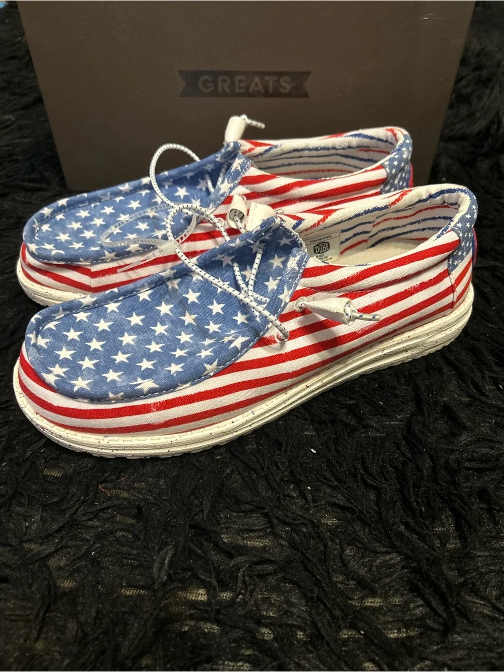 HEY DUDE American USA flag patriotic shoes sneakers men’s 9 new